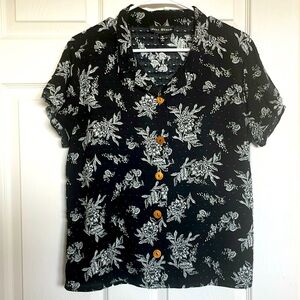Black & White Buttondown